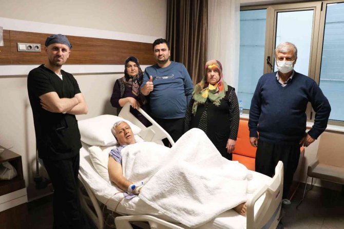 Kötü Huylu Tümör Alındı Prostattan Kurtuldu