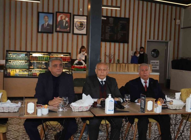 Kartal Belediyesi’nden Gazetecilere 10 Ocak Çalışan Gazeteciler Günü Kutlaması