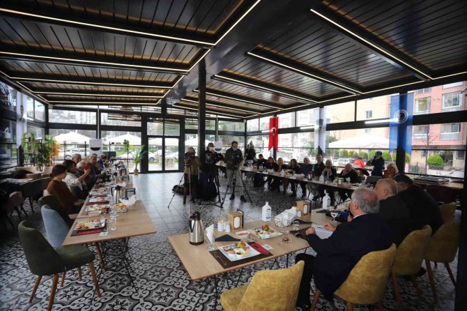 Kartal Belediyesi’nden Gazetecilere 10 Ocak Çalışan Gazeteciler Günü Kutlaması