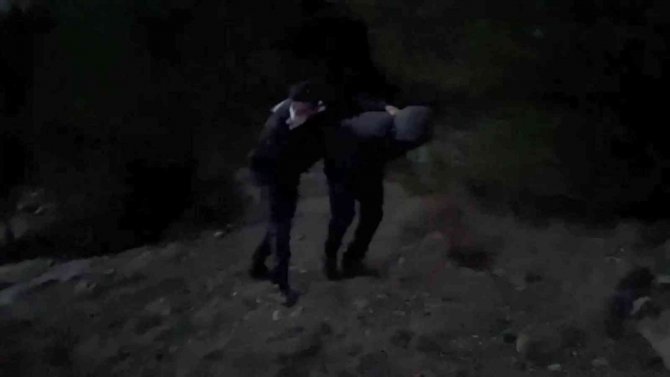 Nekropolü Talan Eden Kaçak Define Avcılarına Suçüstü Operasyon: 5 Gözaltı