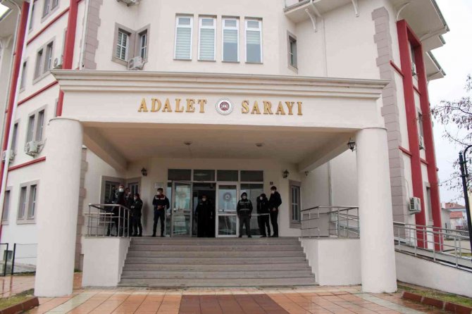 Belediye Başkanı Çatal’a Suikast Girişiminin Yargılaması Başladı
