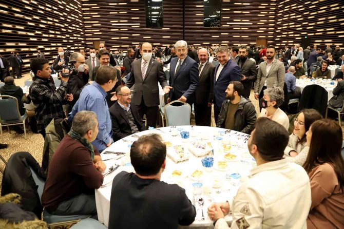 Başkan Altay: “Konya Basınıyla Gurur Duyuyoruz”