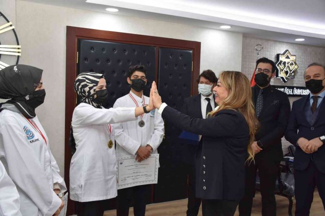 Mtü’lü Genç Şefler, İ̇stanbul’dan 6 Madalya İle Döndü