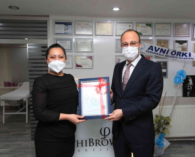 Başkan Örki 2022 Yılının İlk Ruhsatını Verdi
