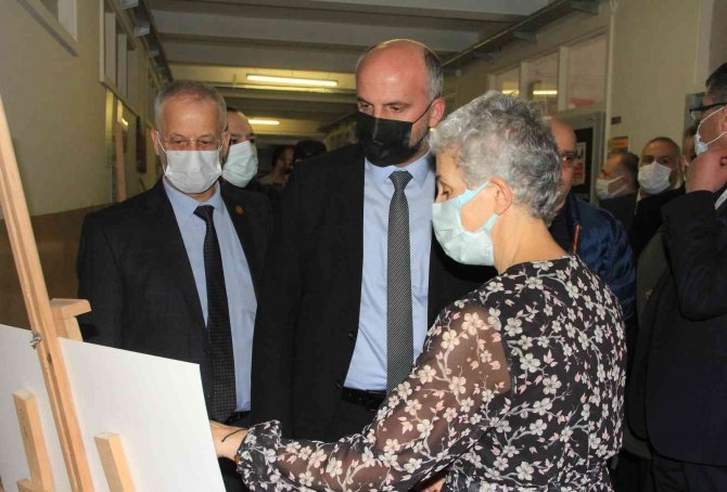 Meslek Lisesi İnternet Radyosu Açtı