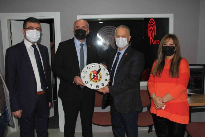 Meslek Lisesi İnternet Radyosu Açtı