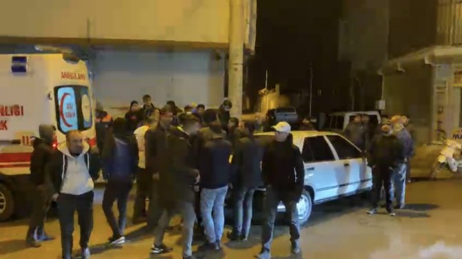 Otomobilin Çarptığı Motosiklet Sürücüsü Yaralandı