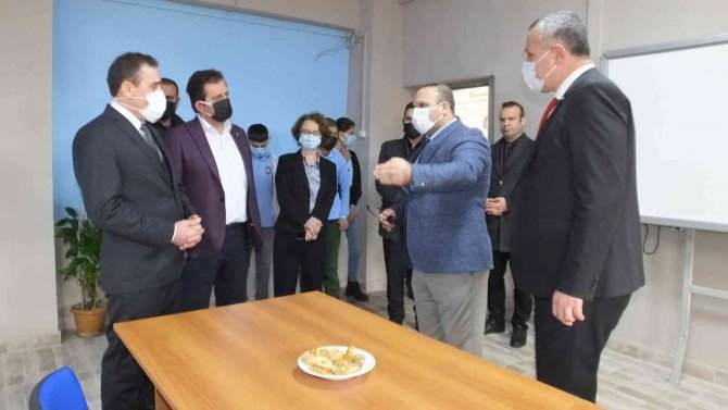 Balıkesir’de Osb Meslekî Eğitim Merkezi Törenle Açıldı