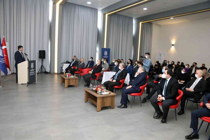 Rektör Sarıbıyık: “İ̇nsanlarımıza Tarımsal Üretim Aşkını Aşılamalıyız”