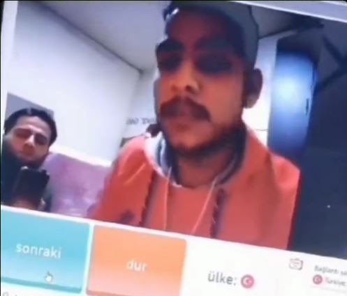 Türk Milletine Hakaret Eden Yabancı Uyruklu 2 Kişi Sınır Dışı Edildi