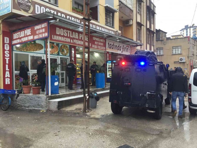 Silahlı Saldırıya Uğrayan Fırıncı Ağır Yaralandı