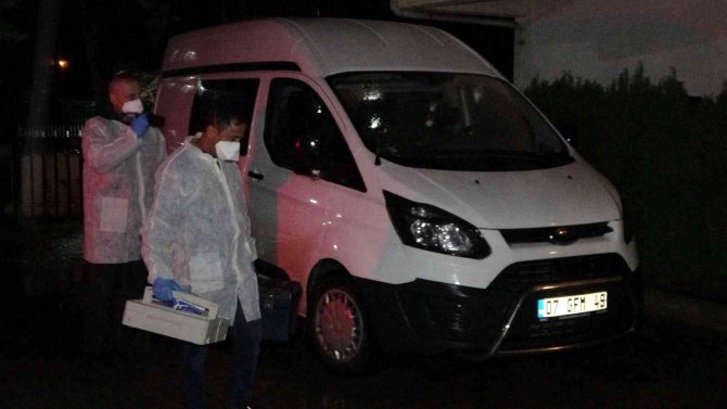 Komşularının Haber Alamadığı Adam Evinde Ölü Bulundu
