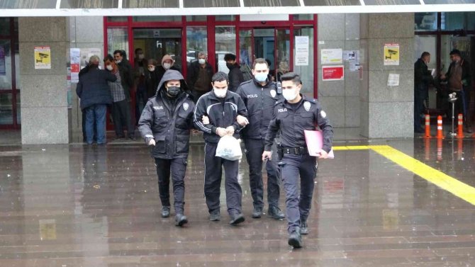 İ̇kametten Tüp Çalan Hırsızlar Kısa Sürede Yakayı Ele Verdiler