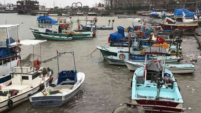 Karadeniz’de Lodos Etkili Oluyor