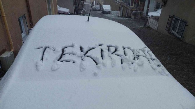 Tekirdağ Güne Karla Uyandı