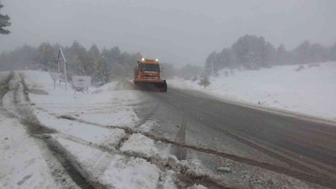 Kazdağları’na Beklenen Kar Geldi