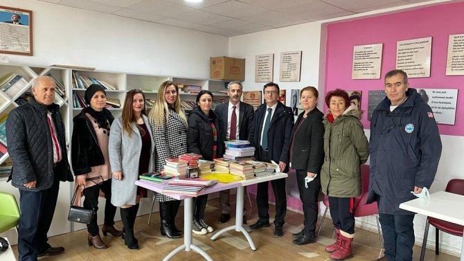 Kent Konseyi Toplanan Kitapları Öğrencilerle Buluşturmaya Devam Ediyor
