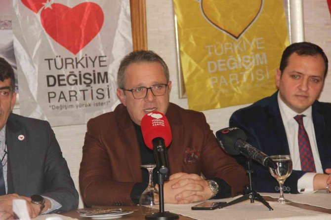 Ebubekir Elmalı: “Erzurum’da Yapacağımız Kongre İle Buradan Yeni Bir Harekatın Fitilini Ateşlemiş Olacağız”