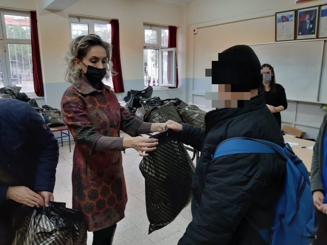3 Kişiyi Yaraladı, 80 Çocuğu Sevindirince Ceza Almaktan Kurtuldu