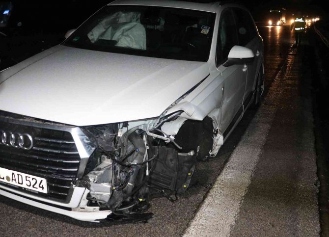 Edirne’de Kar Yağışı Sebebiyle Kayganlaşan Yolda Kaza Meydana Geldi