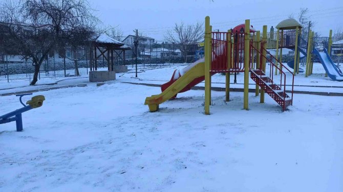 Keşan’da Kar Yağışı Yerini Soğuk Havaya Bıraktı