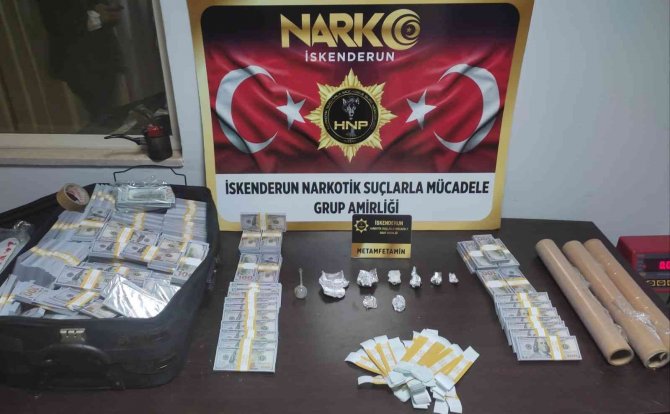 İ̇skenderun’da Sahte Dolar Ele Geçirildi