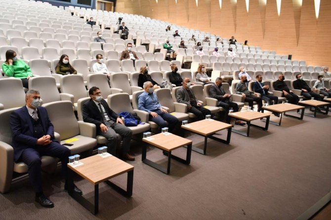 Kayseri Osb’de ‘En İ̇yi Narkotik Polisi Anne’ Semineri