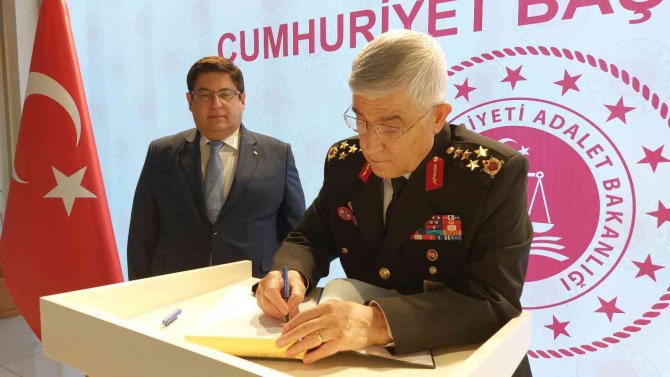 Jandarma Genel Komutanı Samsun’da