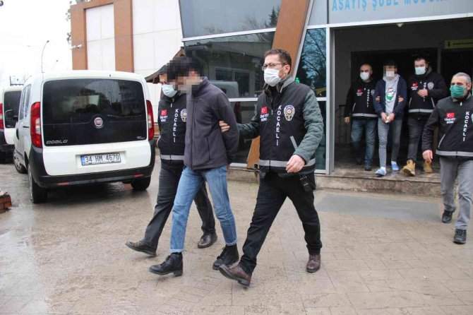 Kocaeli’de 1 Kişinin Öldüğü Tavuk Kavgasında 3 Kişi Tutuklandı