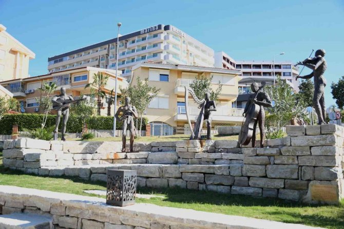 Kuşadası, Daha Yeşil Bir Kent Olma Yolunda Hızla İlerliyor