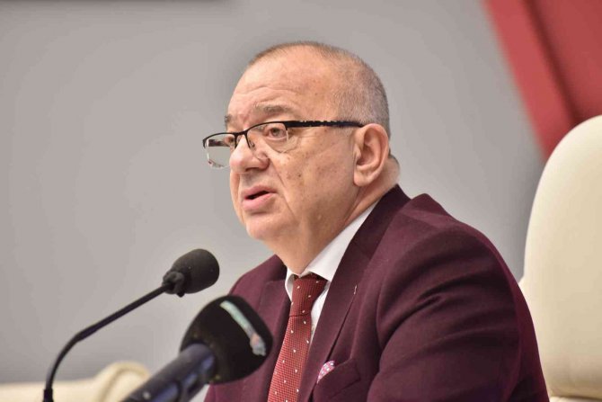 Manisa’da Sağlık Çalışanlarına Ücretsiz Ulaşım Desteği Uzatıldı