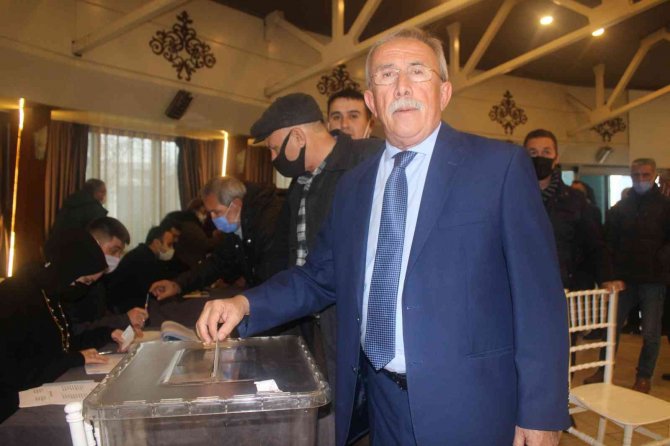 10. Dönem Başkan Seçildi