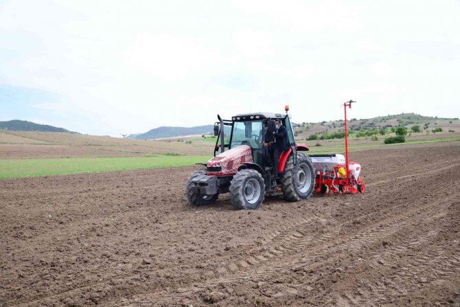 Serhat Oğuz’un Çiftçiye Mazot Desteği Uygulaması Abb Meclisi’nde Takdir Topladı