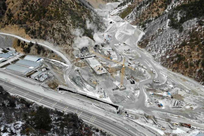 Yeni Zigana Tünelinde Işık Göründü