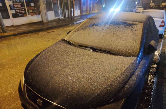 Tekirdağ’da Kar Yağışı Başladı