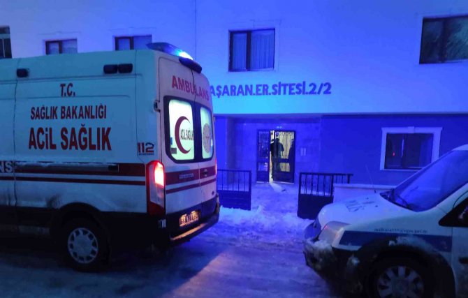 İ̇nşaat Ustası Evinde Ölü Bulundu