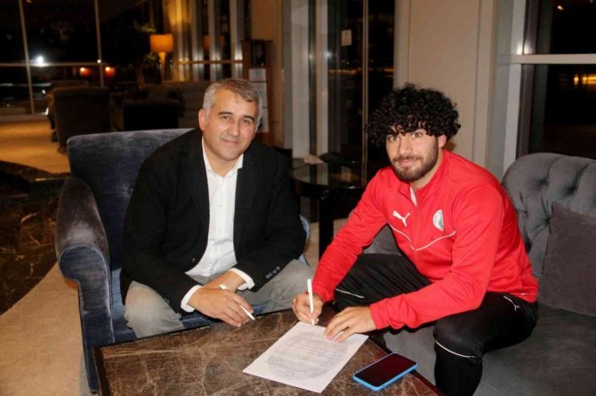 Sivas Belediyespor’da İki İmza Birden