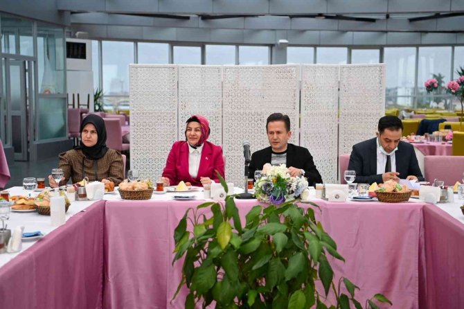 Tuzla’da Muhtarlar İstişare Toplantısında Buluştu