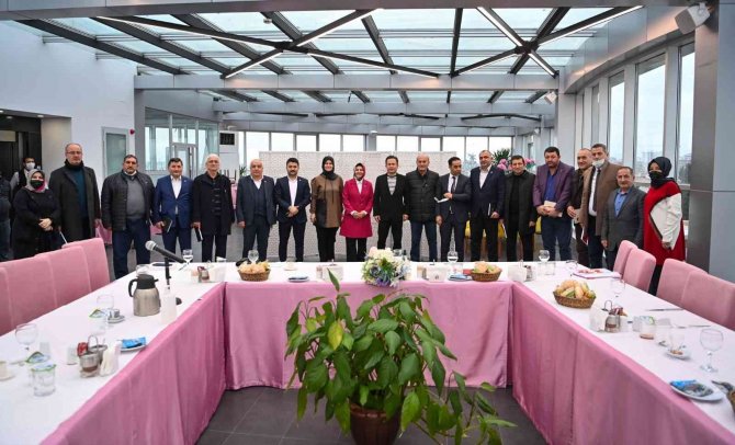 Tuzla’da Muhtarlar İstişare Toplantısında Buluştu