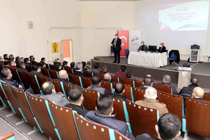 Otobüs Şoförlerine Hizmet İçi Eğitim Semineri