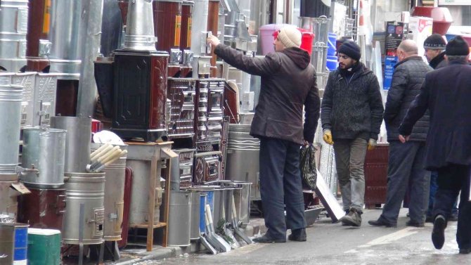 Sobacılar Çarşısı Esnafı Doğal Gaza Direniyor