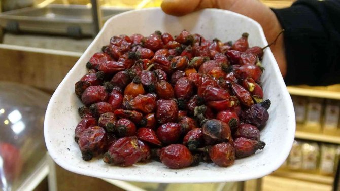 Yozgat’ta Kış Mevsimiyle Birlikte Bitki Çaylarına Rağbet Arttı