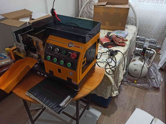 Adana’da 4 Milyon 100 Bin Kaçak Makaron Ele Geçirildi