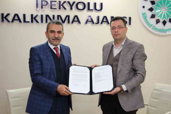 Besni Belediyesi Üzüm İşleme Tesisi Kuruyor