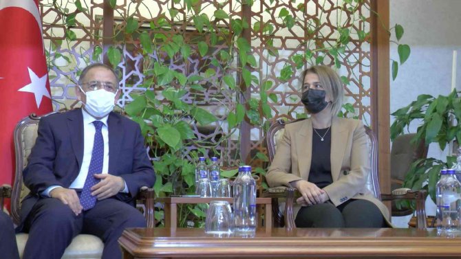 Ak Partili Özhaseki: "Bildiğimiz En İyi İş Hizmet”