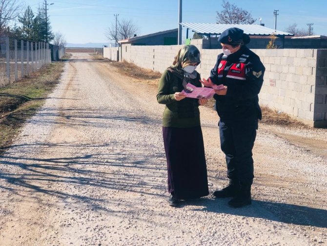 Aksaray Jandarma Kades Eğitimlerini Sürdürüyor