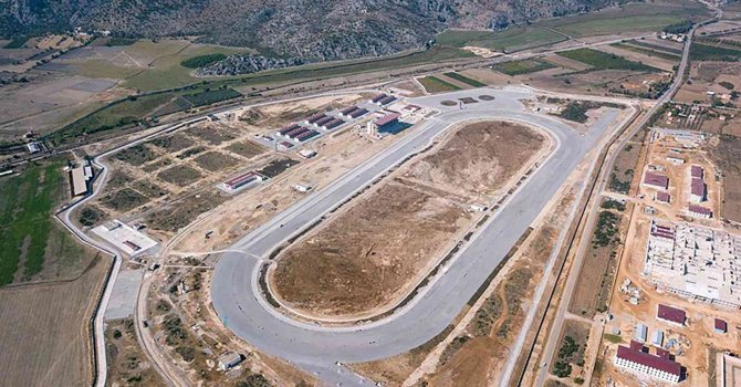 Antalya Hipodromu 19 Ocak’ta Açılıyor