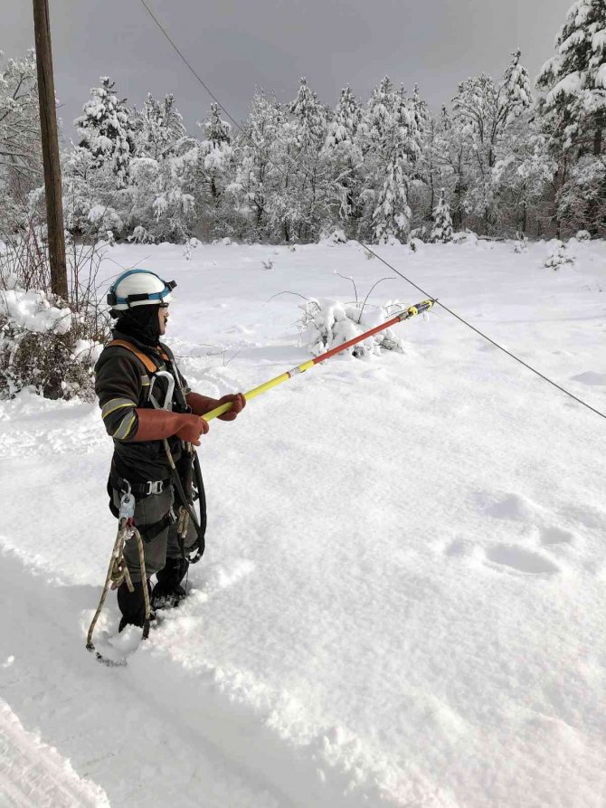 Ayedaş Kış Şartlarına Karşı Sahada