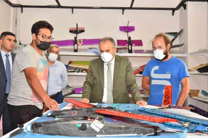 Bursa’da Hayat Üniversitelilere Güzel