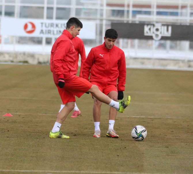 Sivasspor, Trabzonspor Maçına İddialı Hazırlanıyor